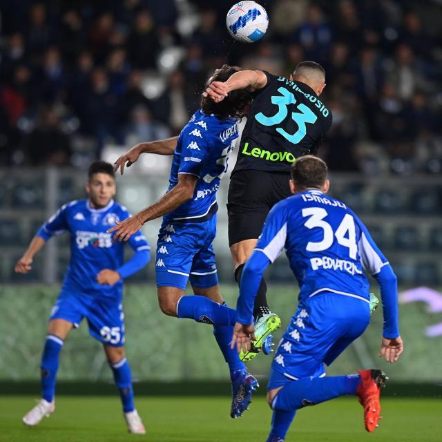 1635384207855098158.jpg 开云-国际米兰完胜反弹,“后点之王”进球+抢险+造争议