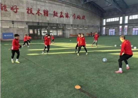 开云-备战“东北超”!长春市代表队完成集结