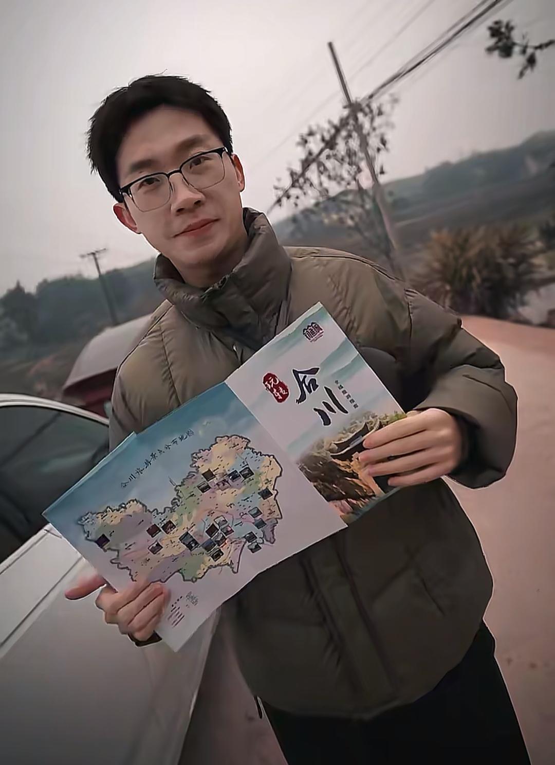 央视车被堵外面,人民日报下场,白衬衫守护,呆呆成为历史第一人