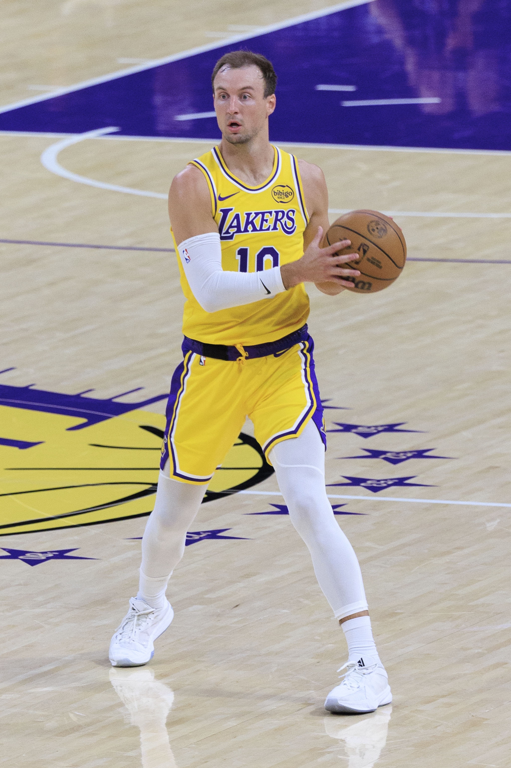 kaiyun-截止日的交易现在进展如何?得到哈登&库明加&肯纳德都赚麻了?