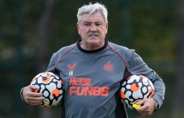 【早报】马不停蹄！国足凌晨抵达苏州驻地开始隔离！